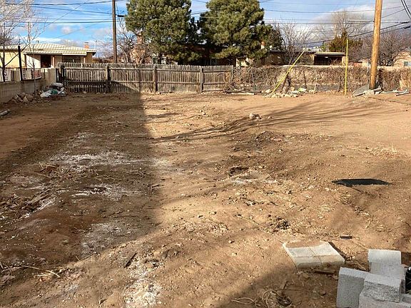 2nd image of 606 Camino Santa Ana