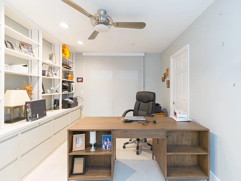 2020 W Dekle Ave #C — Photo 29