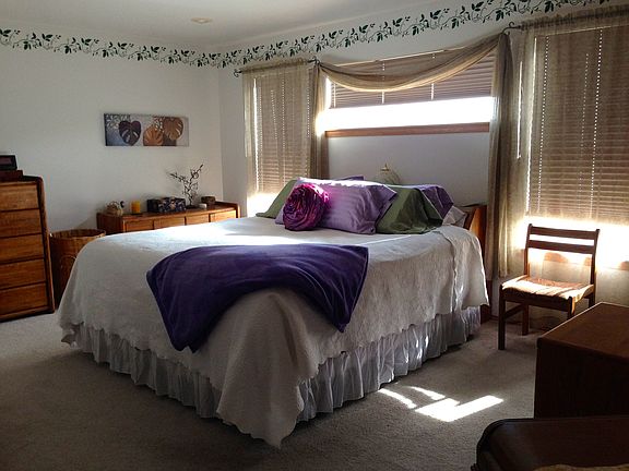 5th image of 4160 Cove West Dr