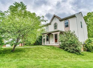 207 Santa Anna Dr, Coraopolis, PA 15108