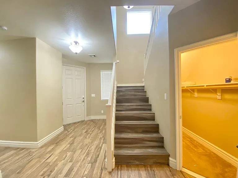 9675 Marcelline Ave — Photo 5