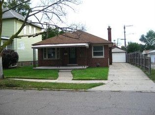 145 Walnut St, River Rouge, MI 48218