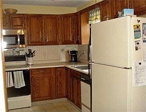 2nd image of 1425 98th St