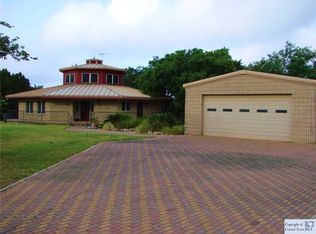 2634 Lakeshore Dr, Canyon Lake, TX 78133