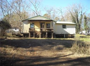 145 Emerald Dr, Milam, TX 75959
