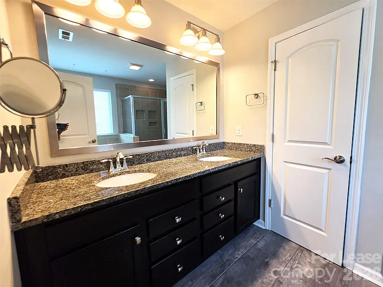 2053 Pine Siskin Ct — Photo 17