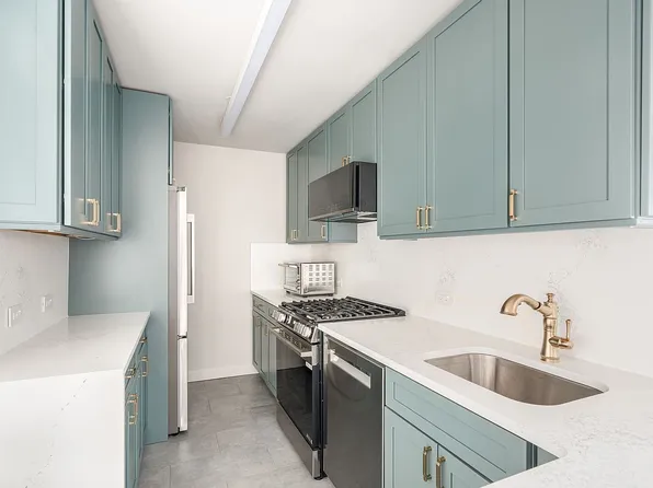 142 E 16th St APT 17E, New York, NY 10003