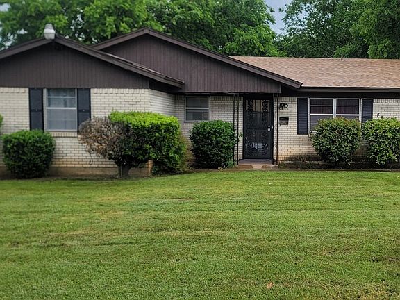 3rd image of 4429 Berke Rd