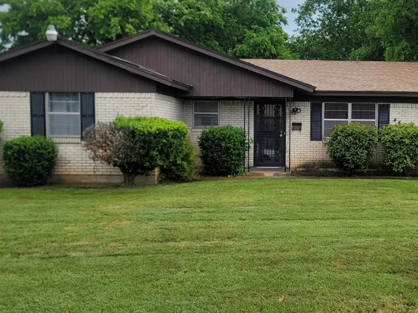 4429 Berke Rd, Fort Worth, TX 76115