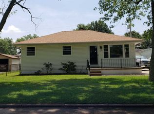 2425 Helmuth Ave, Evansville, IN 47714