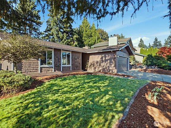 2nd image of 15952 SE 176th Place