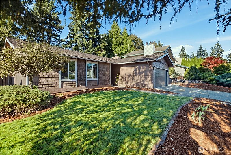 2nd image of 15952 SE 176th Place