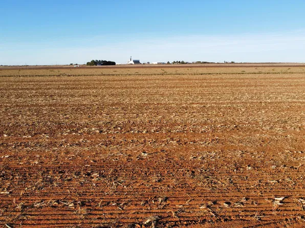 6649 Tiger Rd, Ropesville, TX 79358