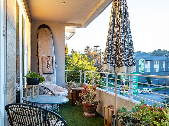 5th image of 4240 Laurel Canyon Blvd Unit 301
