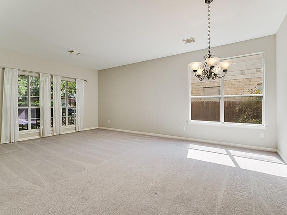 4th image of 1821 Chasewood Dr