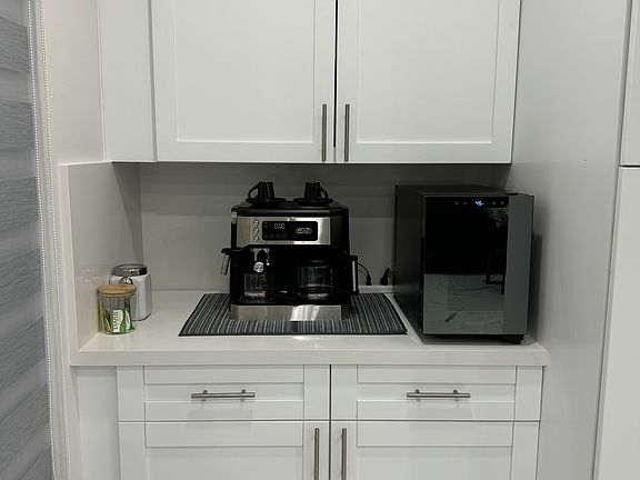 5th image of 1135 NW 32nd Ct #1135