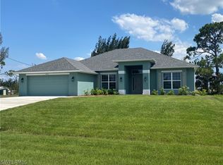 2830 Diplomat Pkwy W, Cape Coral, FL 33993