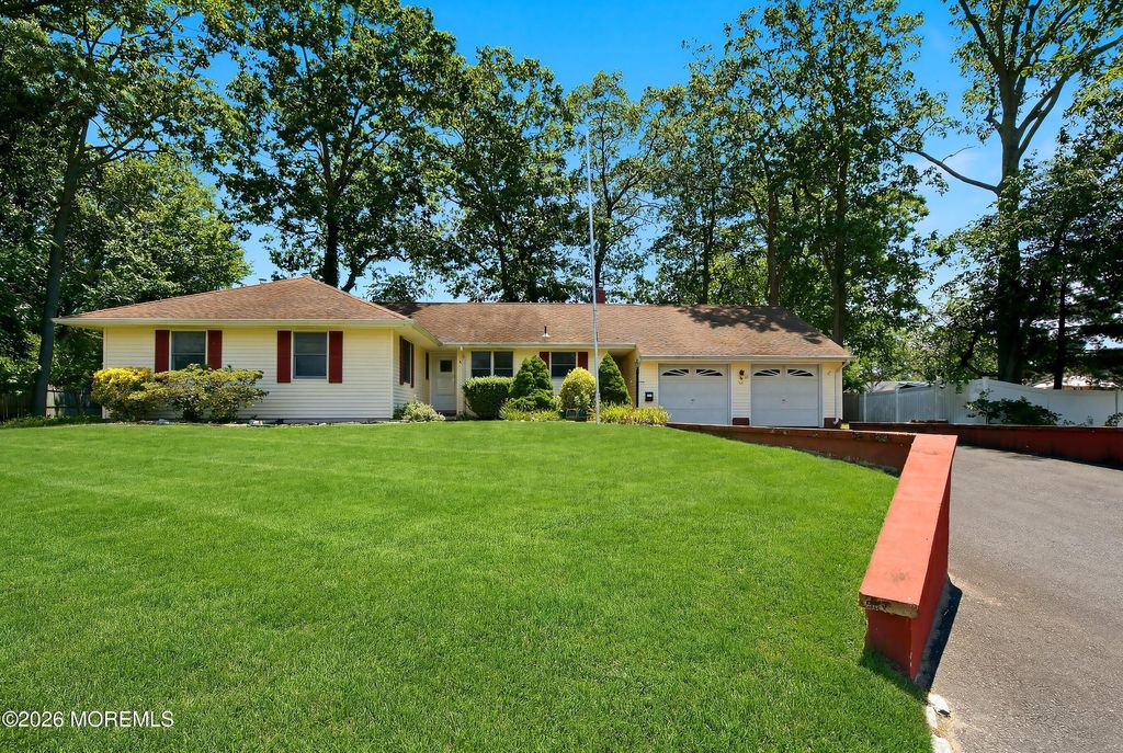 9 Wayside Drive, Brick, NJ - View 2