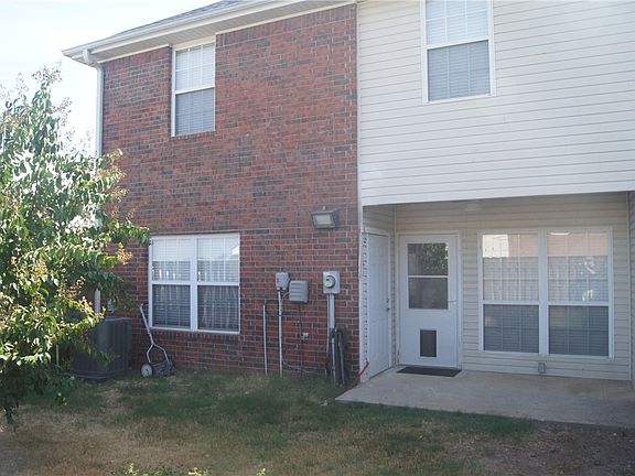 5th image of 900 W Dixson St