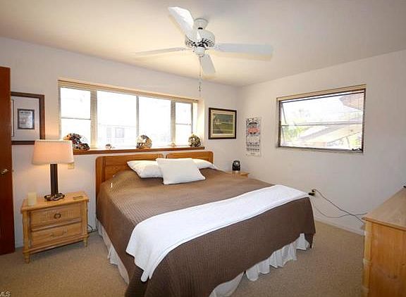 3rd image of 7532 Captains Harbor Dr APT 703