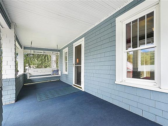 2nd image of 2977 Dirling Ln