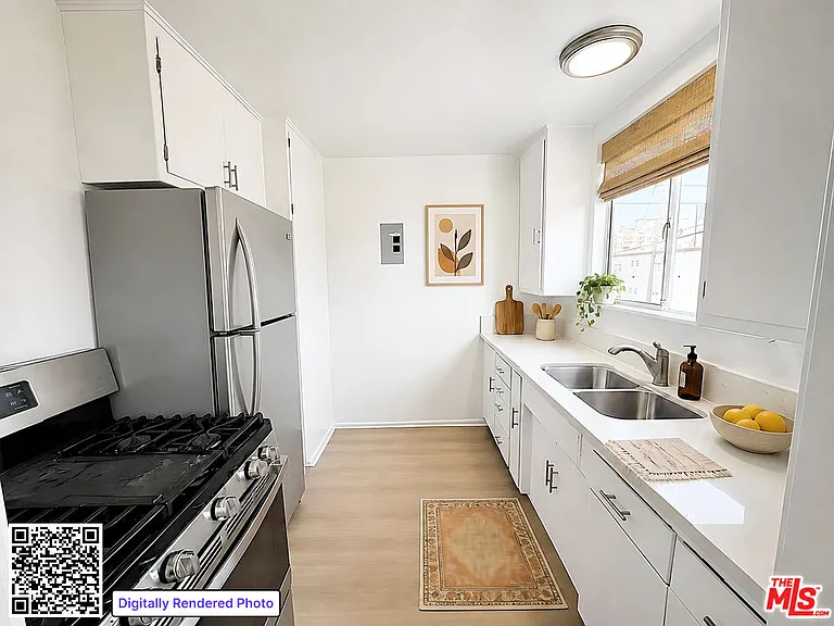 470 S Mariposa Ave #7 — Photo 16