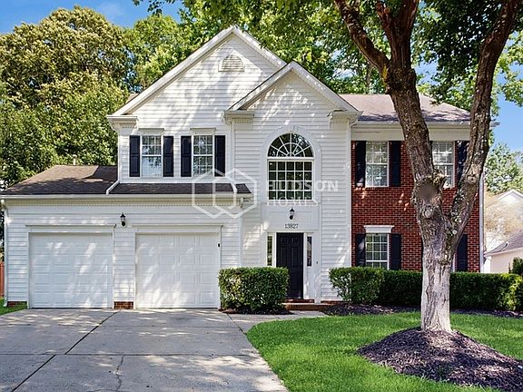 3rd image of 13827 Hatton Cross Dr