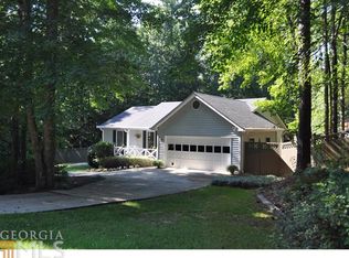 177 Lakewood Dr, Newnan, GA 30263