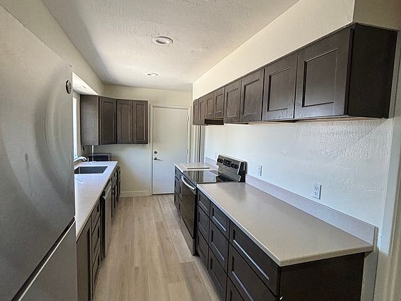 3rd image of 8835 N 6th St