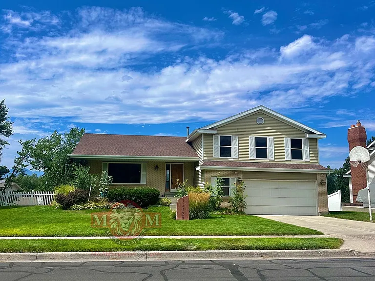 12128 S Woodridge Rd — Photo 2