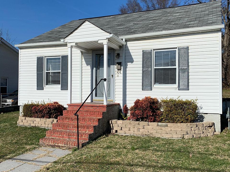 1st image of 211 Cedar Ave
