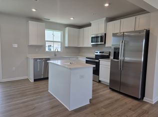 3704 Sophia Ln, Brookhaven, PA 19015