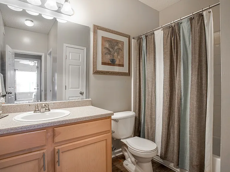 Peachtree Landing — Photo 27
