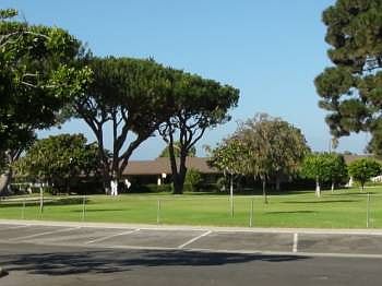 2nd image of 131 W Bowling Grn