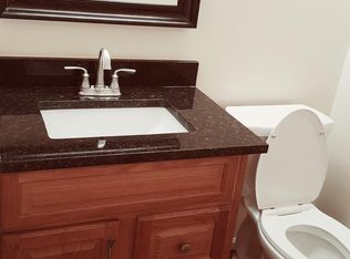 6930 Confederate Ridge Ln, Centreville, VA 20121