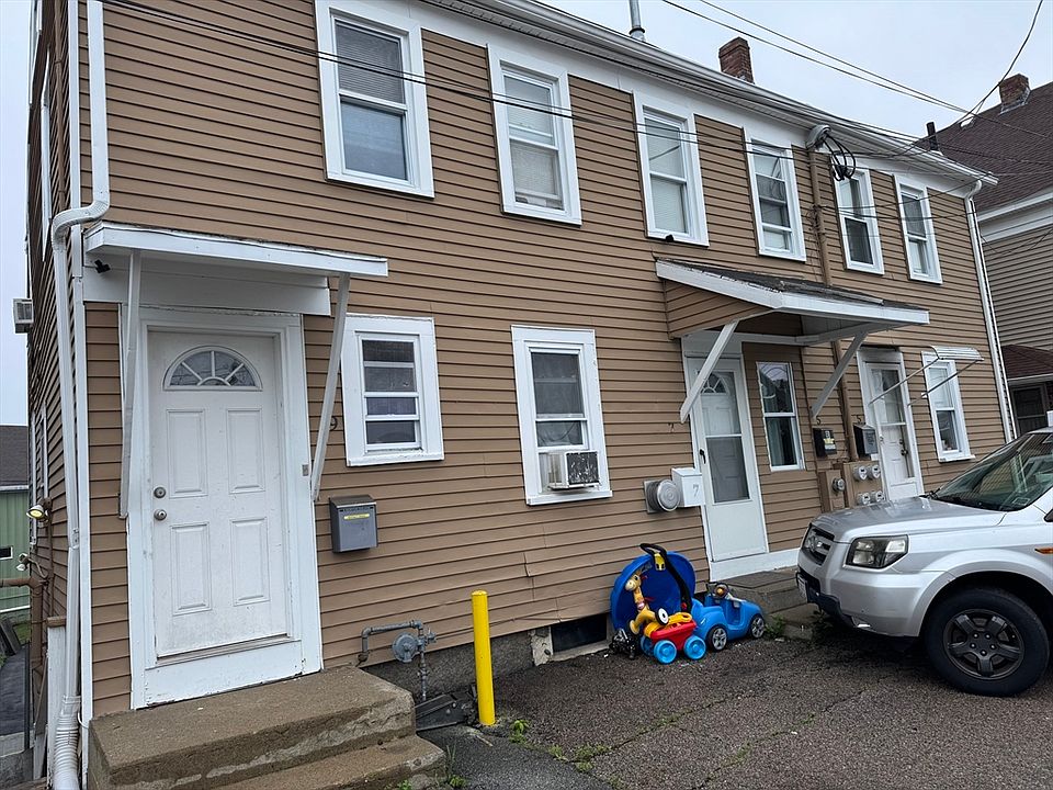 2nd image of 55 Morton St