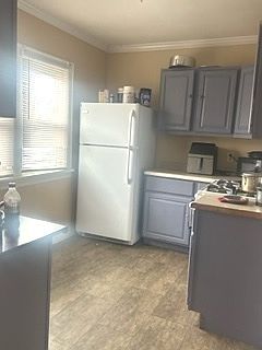 5th image of 310 S Lewis Ave