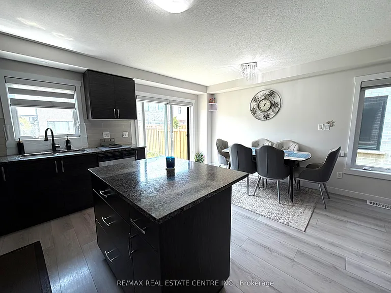 51 Wilkinson Ave — Photo 6