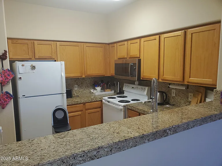 20100 N 78th Pl #2169 — Photo 7