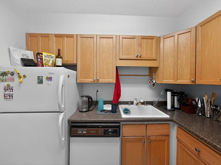 429 N St SW #S-210 — Photo 6