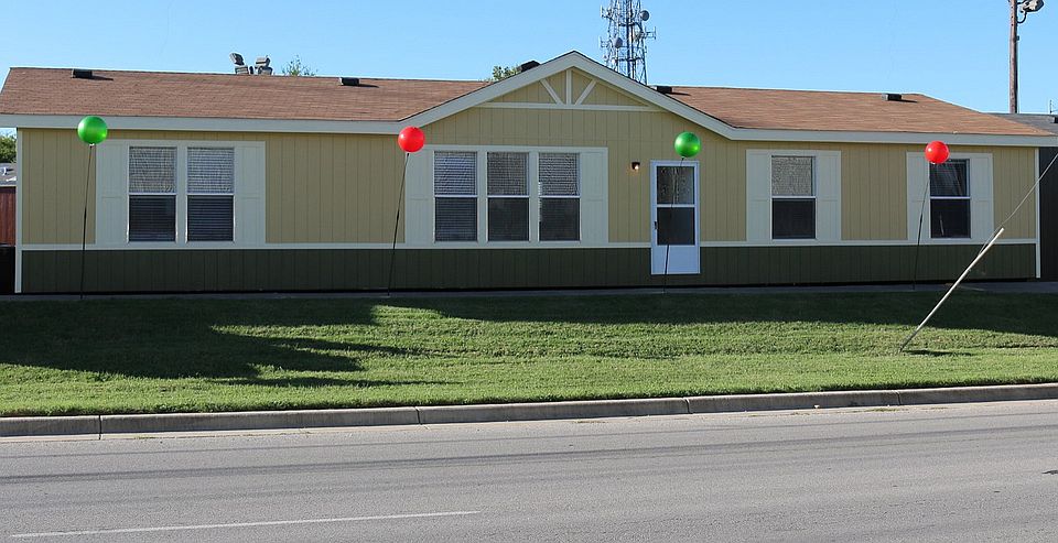 1st image of 1143 Tecumseh Dr