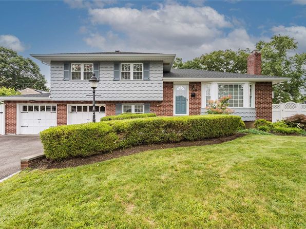 Melville Real Estate - Melville NY Homes For Sale | Zillow