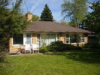 5th image of 77 N Shore Dr