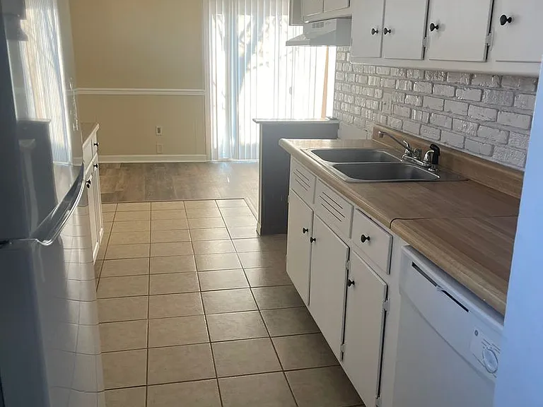 11 Malvina Ln — Photo 16