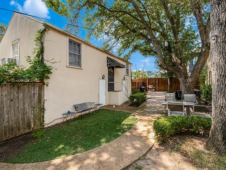 4543 Westway Ave — Photo 11