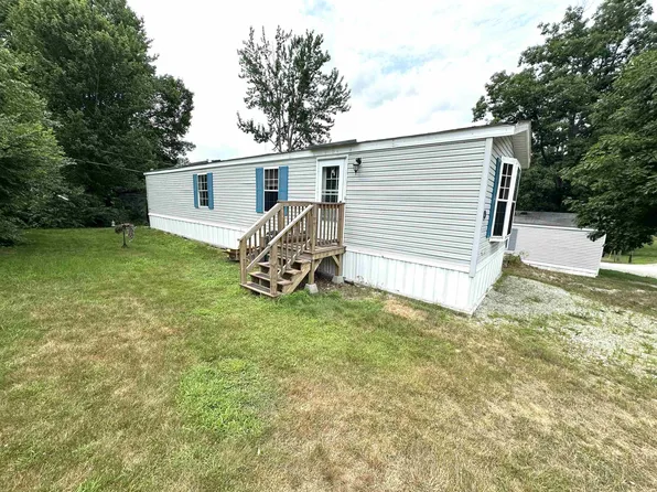 5 Washington Avenue, Allenstown, NH 03275