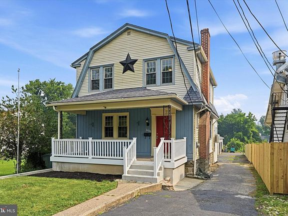 2nd image of 2439 Susquehanna Rd