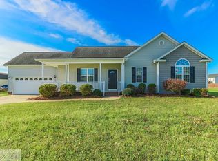 111 Hampton Ln, Princeton, NC 27569