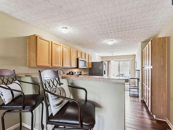 4th image of 5530 Spring River Ave