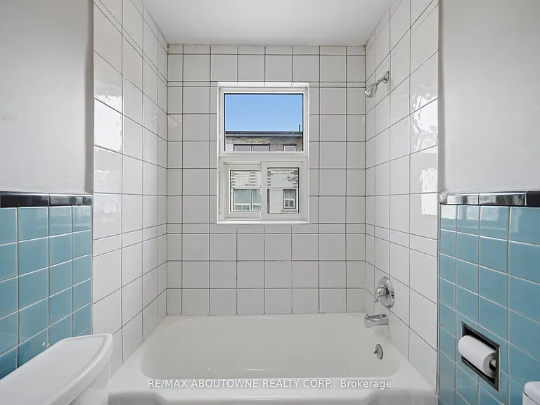 1037 Churchill Ave #1 — Photo 23
